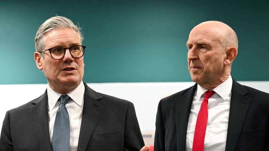 Großbritannien: Ministerrücktritt stürzt britischen Premier Starmer tiefer in Krise