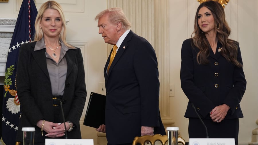 Pam Bondi gefeuert: Nächster Abgang – warum Trump sein Kabinett umbaut