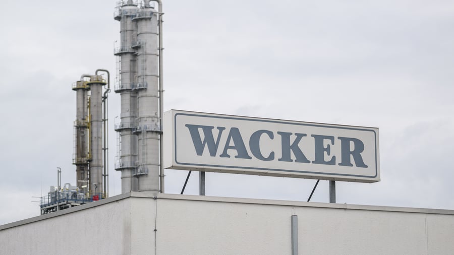 Chemiekonzern: Wacker Chemie wirft weiteres Siltronic-Aktienpaket auf den Markt