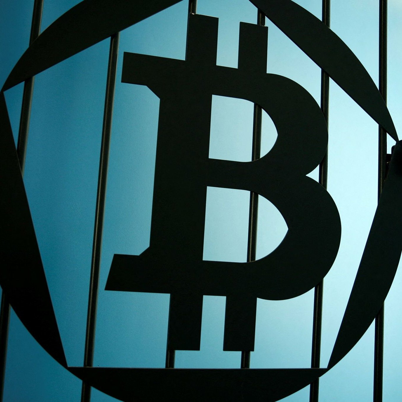 Bitcoin Kurs: Kryptowährung knackt 45.000-Dollar-Marke