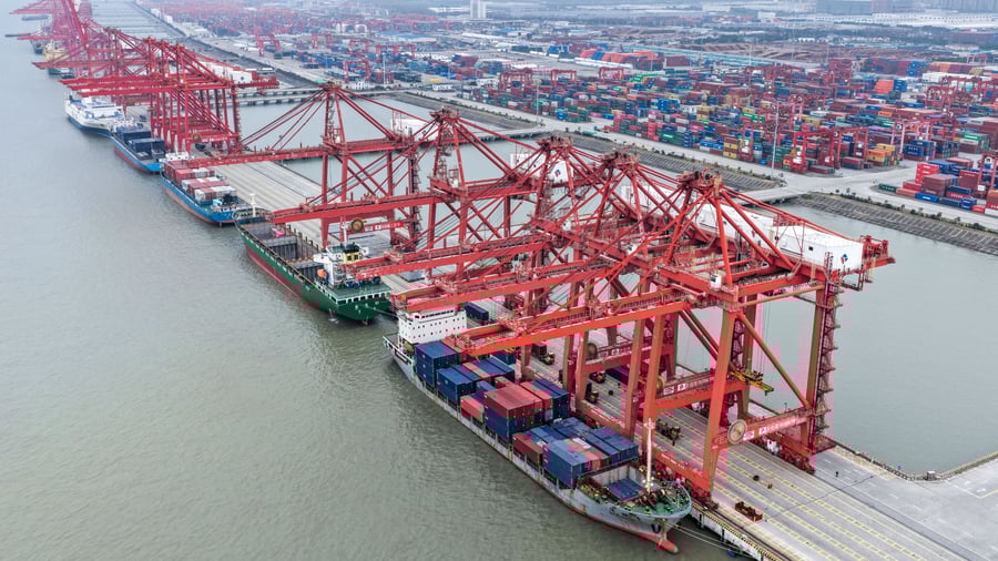 Welthandel: Chinas Exporte schwächen sich im März ab