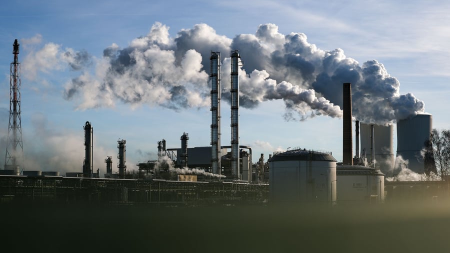 Klimaschutz: Mehr Gratis-CO2-Zertifikate für Chemieindustrie