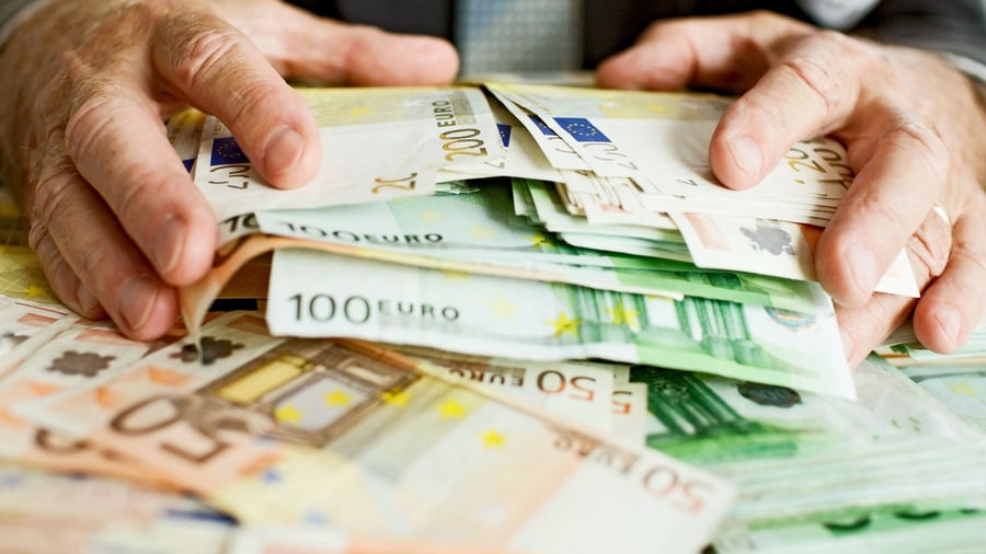 Geldanlage: Wo soll ich jetzt 10.000 Euro anlegen?