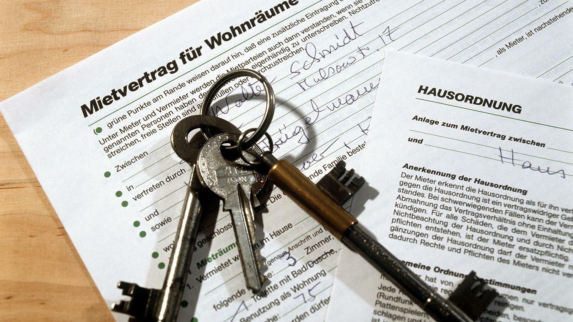 Vorsicht, Stolpergefahr!: Welche Fallen im Mietvertrag lauern