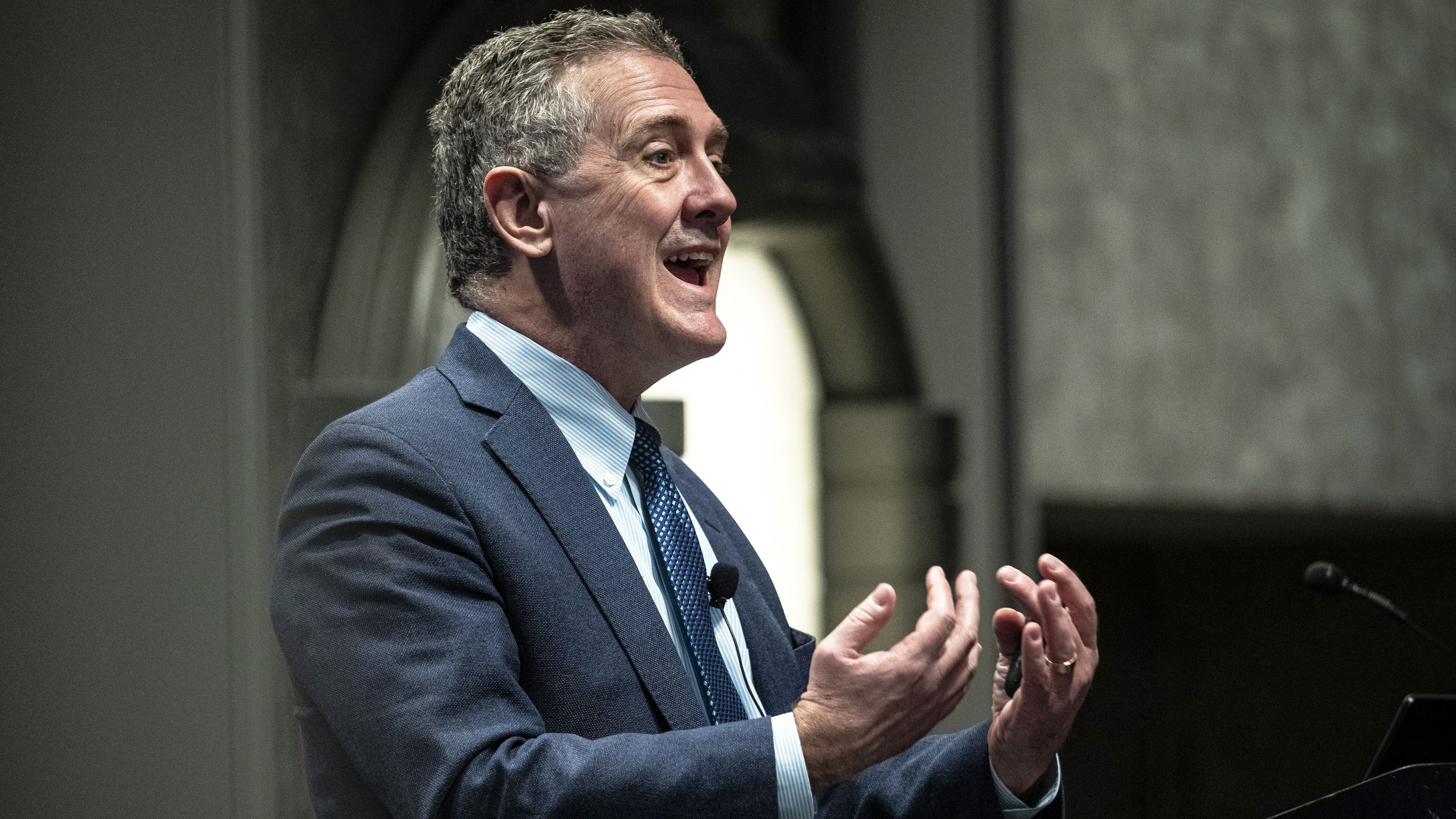 US-Wirtschaft: &bdquo;Die Welt scheint leider gewillt zu sein, den USA sehr viel Geld zu leihen&ldquo;