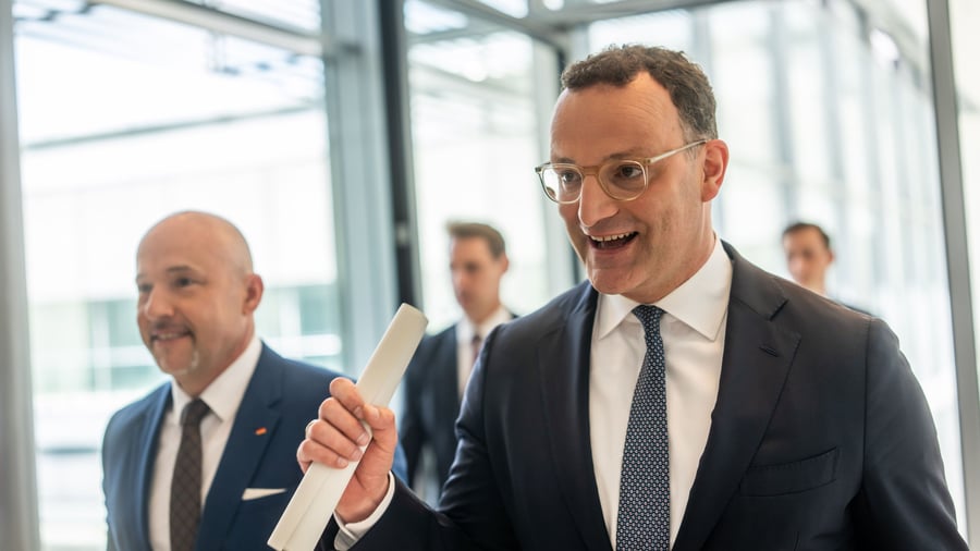 Abgeordnetendiäten: Spahn will Verzicht auf Diätenerhöhung an GKV-Reform koppeln