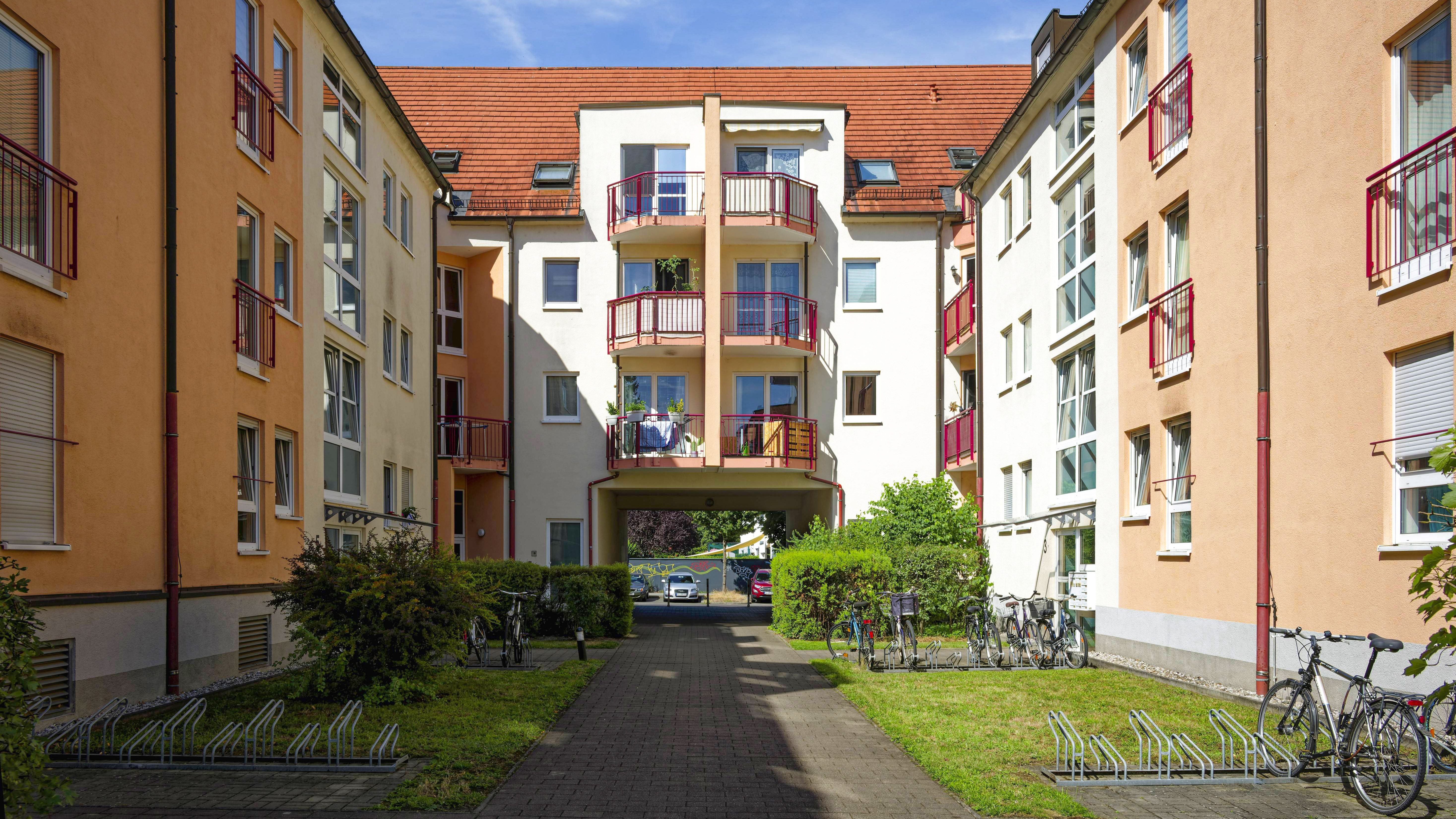 Erbschaftsteuer: Wie übertrage ich mein Haus steuergünstig an Nichten und Neffen?