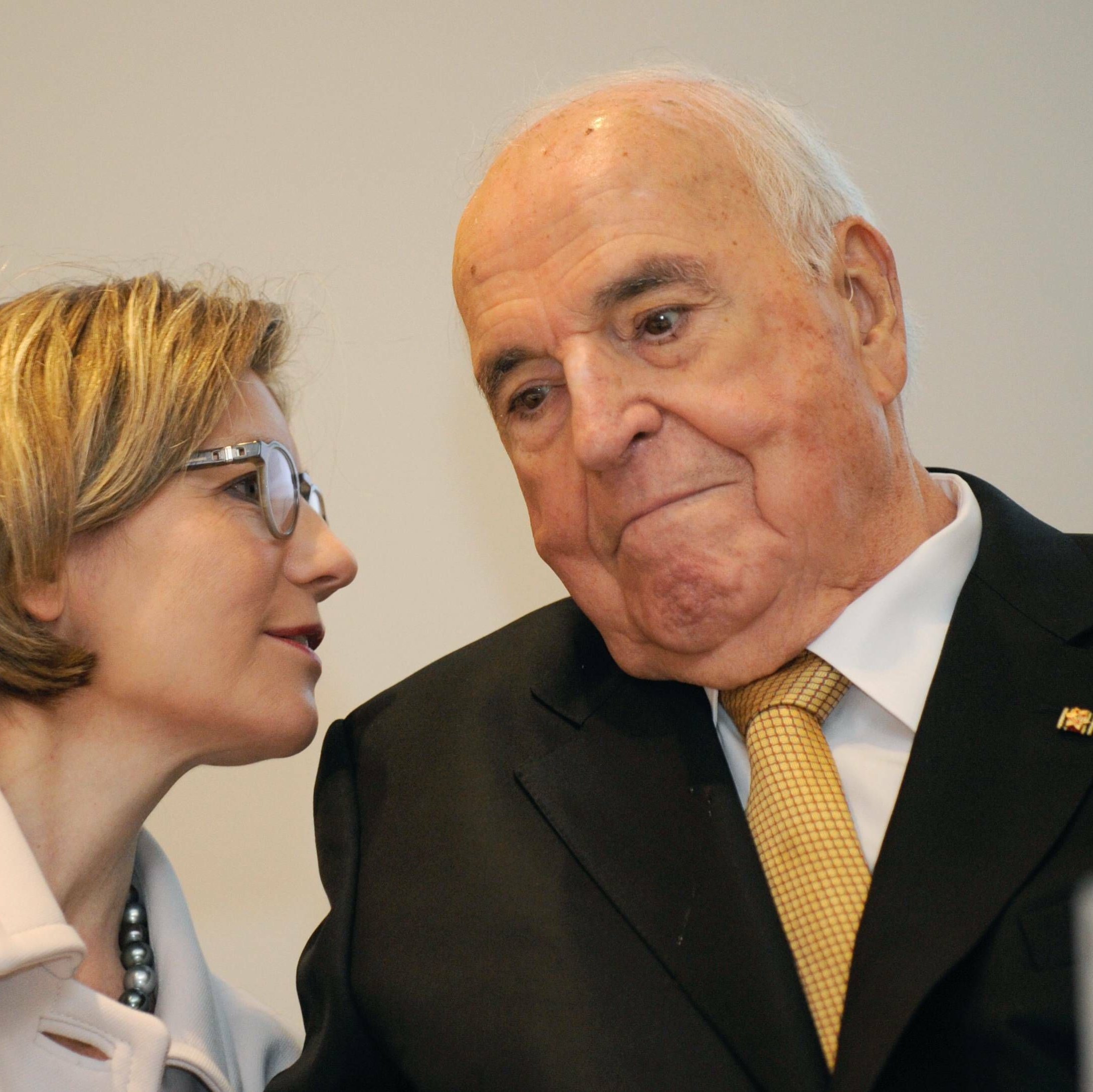 Ex-Kanzler Helmut Kohl: Welche Geheimnisse nahm er mit ins Grab?