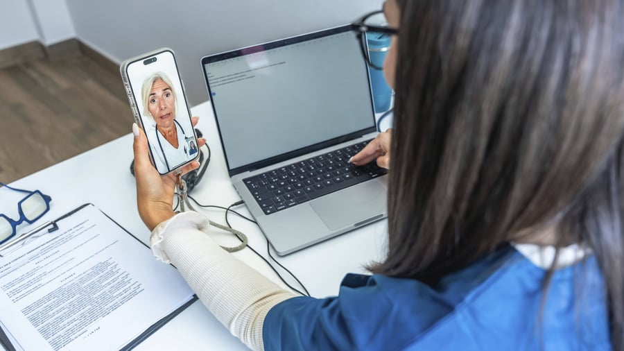 Krankschreibung: Attest ab dem ersten Tag? Diese Digitalunternehmen können es kaum erwarten