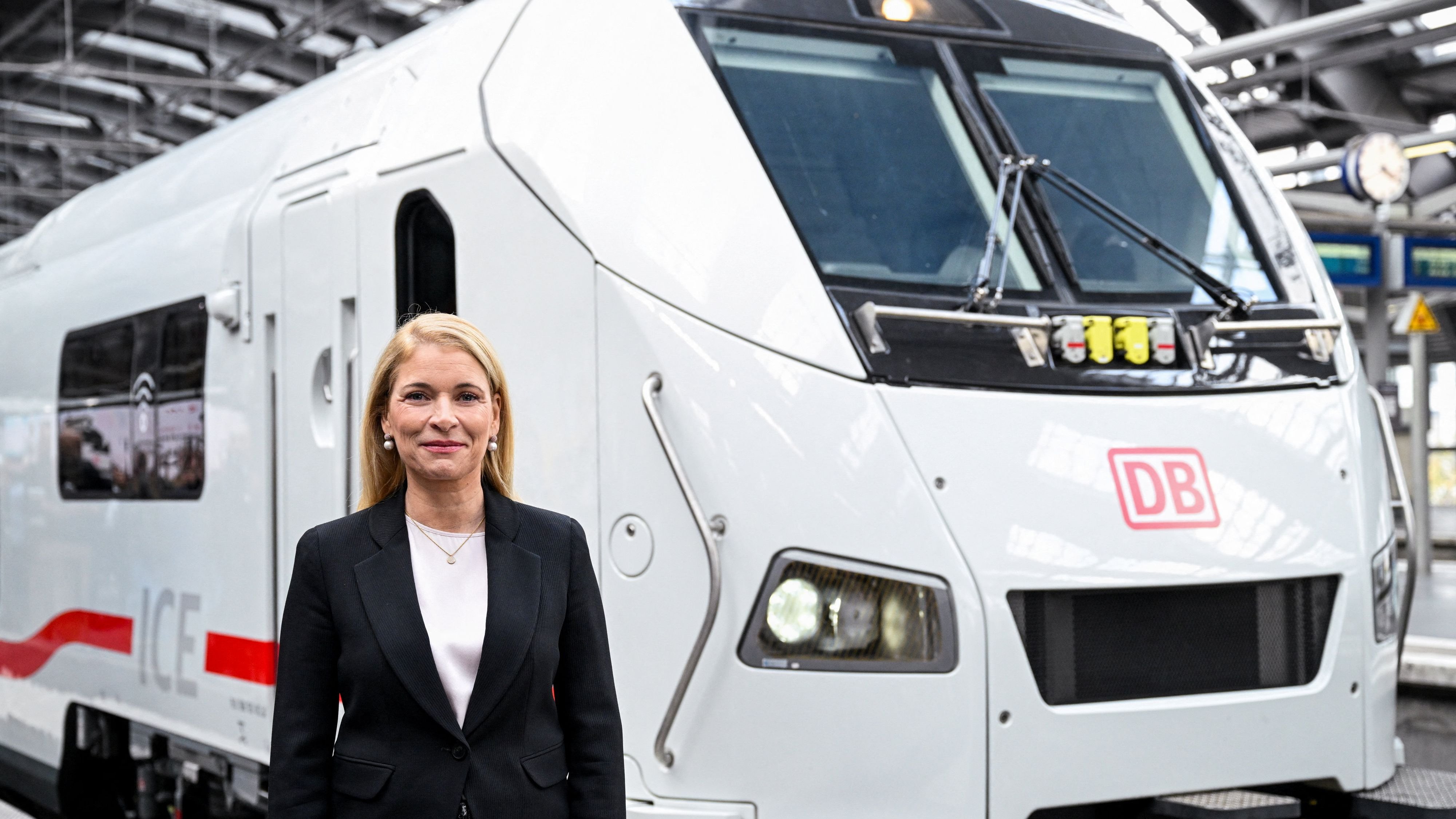 evelyn-palla-deutsche-bahn-verkleinert-management