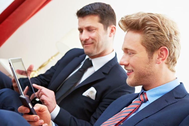 Welchen Knopf Beim Sakko Zu Machen Welchen Knopf beim Anzug schließen? Ein Überblick