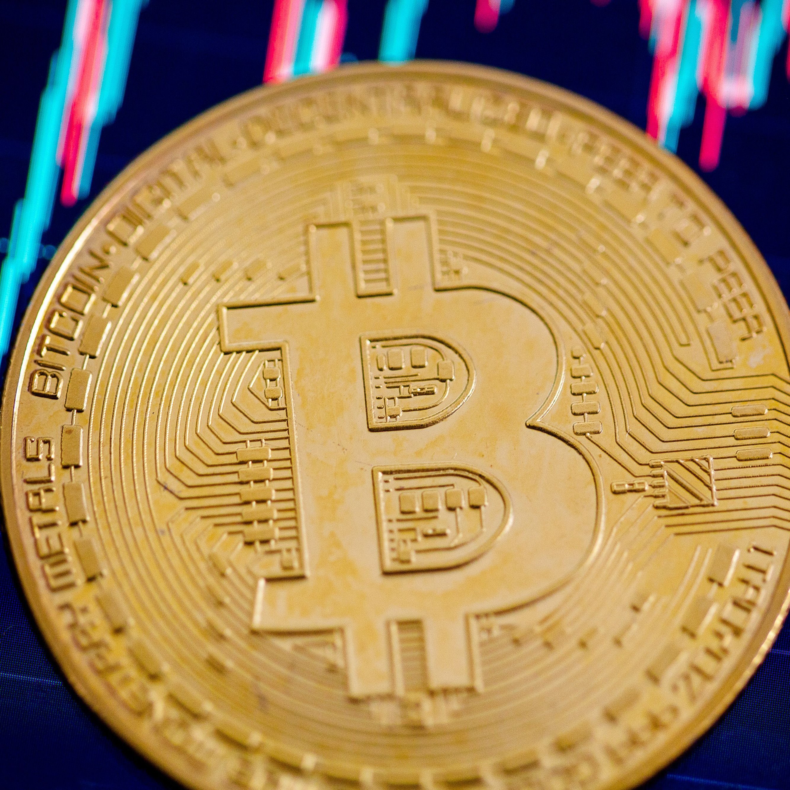 Bitcoin-Kurs: BTC fällt nach US-Zolldrohungen deutlich