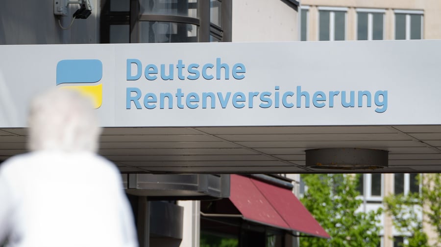 Altersvorsorge: Rente mit 70? Kanzleramtschef spricht von Spekulationen