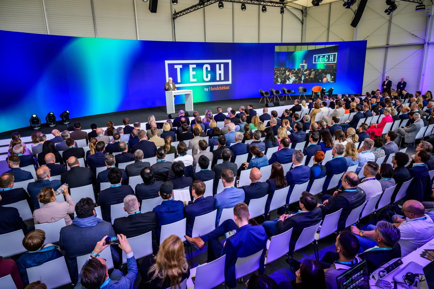 Europas technologischer Wettlauf: TECH 25 Konferenz deckt KI, Quanten und Verteidigung auf