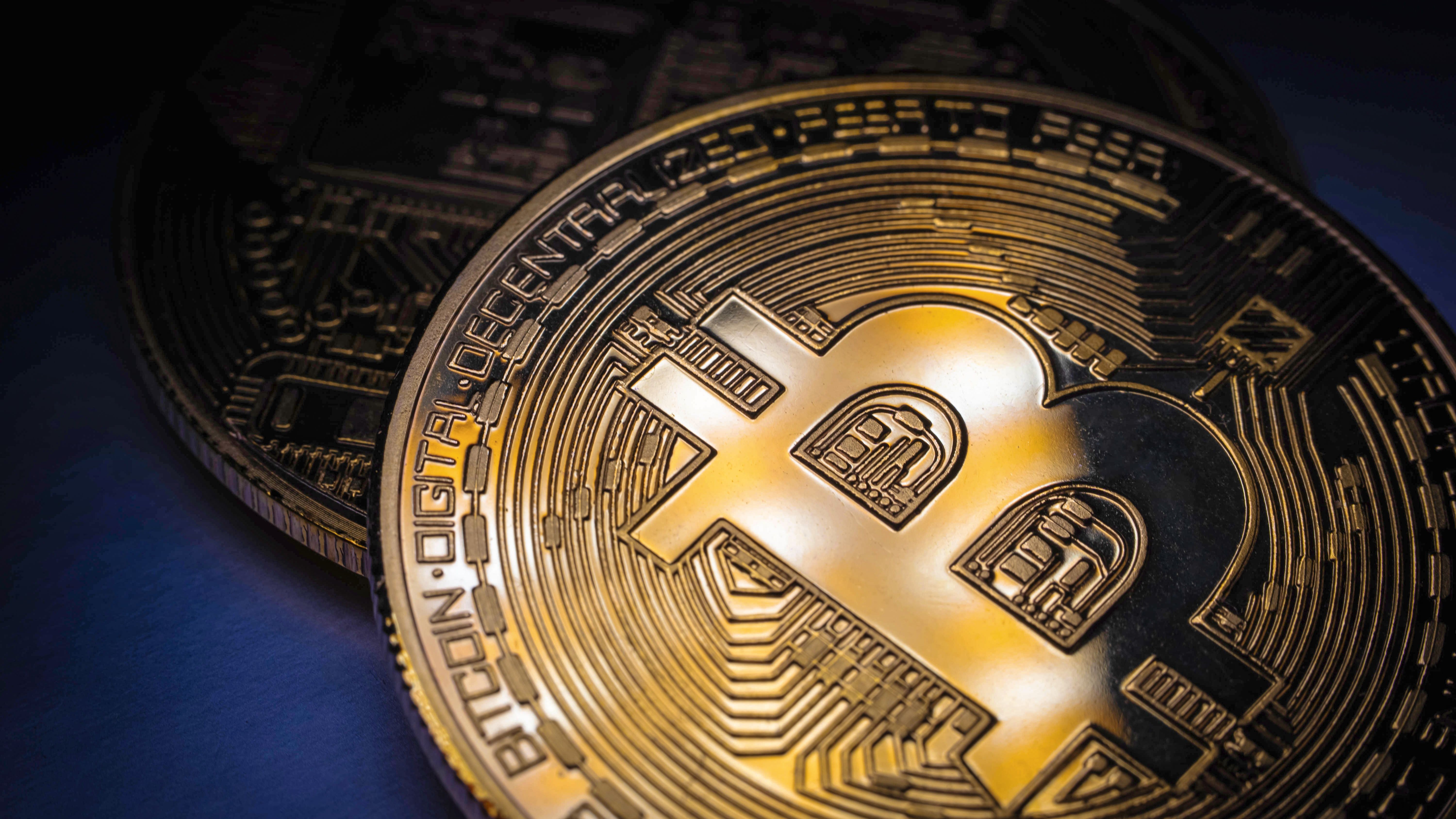 Bitcoin und Co.: Der Krypto-Steuerhammer kommt – wie können Anleger ihr Geld retten?