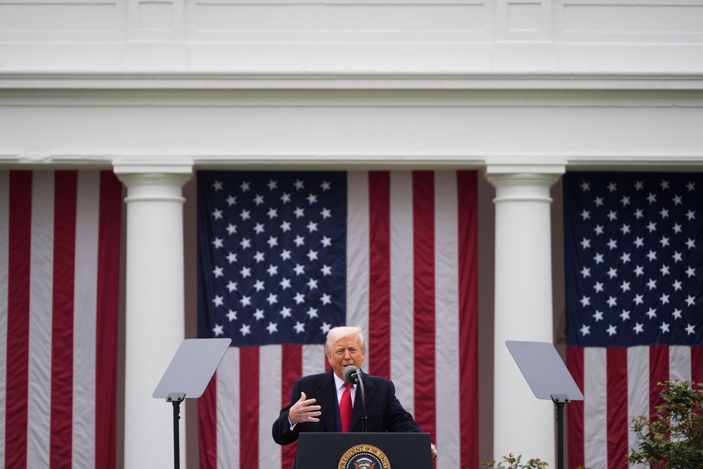 Iphone In Usa Kaufen Zoll Umgehen USA machen Zoll-Ausnahmen für Tech-Importe – vorerst