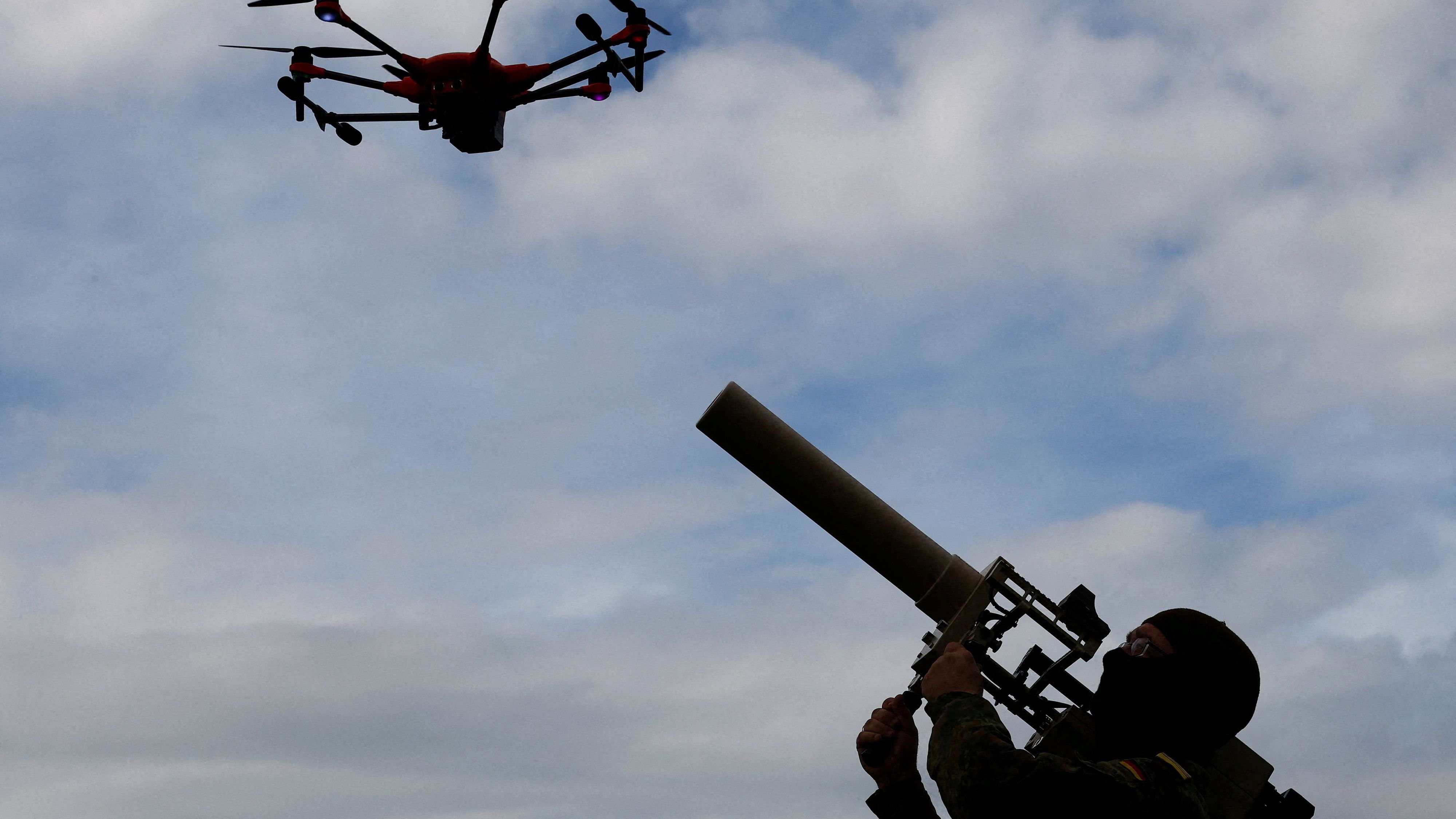 hightech am himmel das zeitalter der drohnen