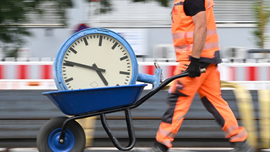 Arbeitszeitreform: Jeder Zweite wünscht sich kürzere Arbeitszeiten
