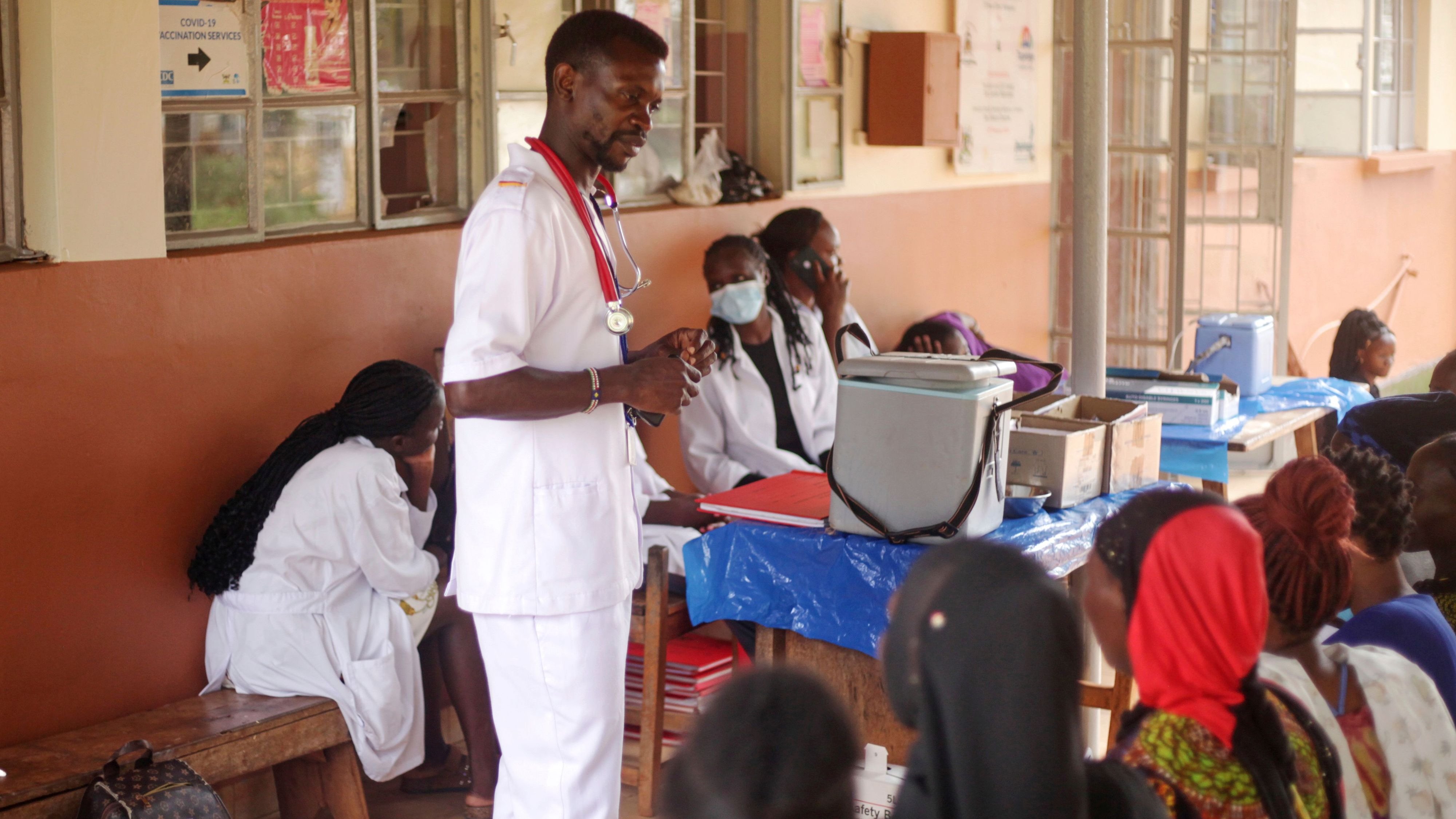 Gesundheitsversorgung: Weltbank und Impfallianz wollen weltweite Kampagne ...