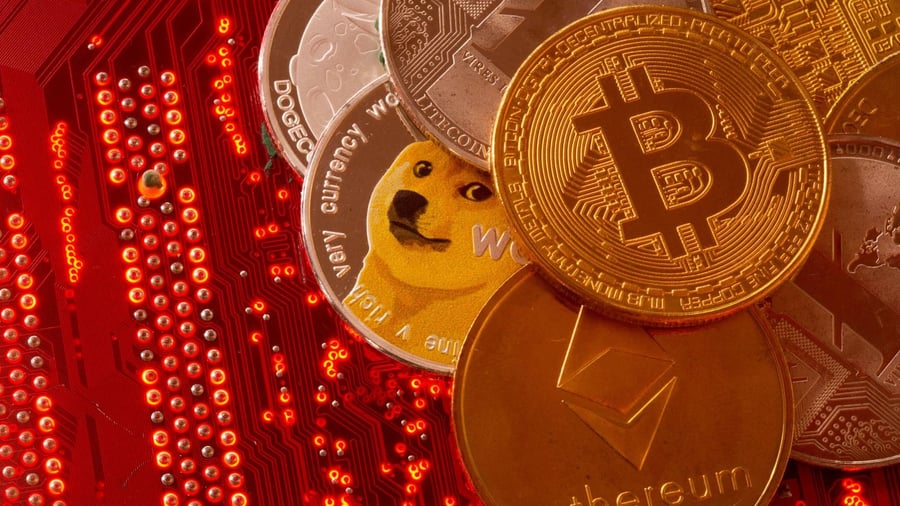 Bitcoin und Co.: Diese Grafiken zeigen den Krypto-Absturz – und worauf Anleger jetzt wetten