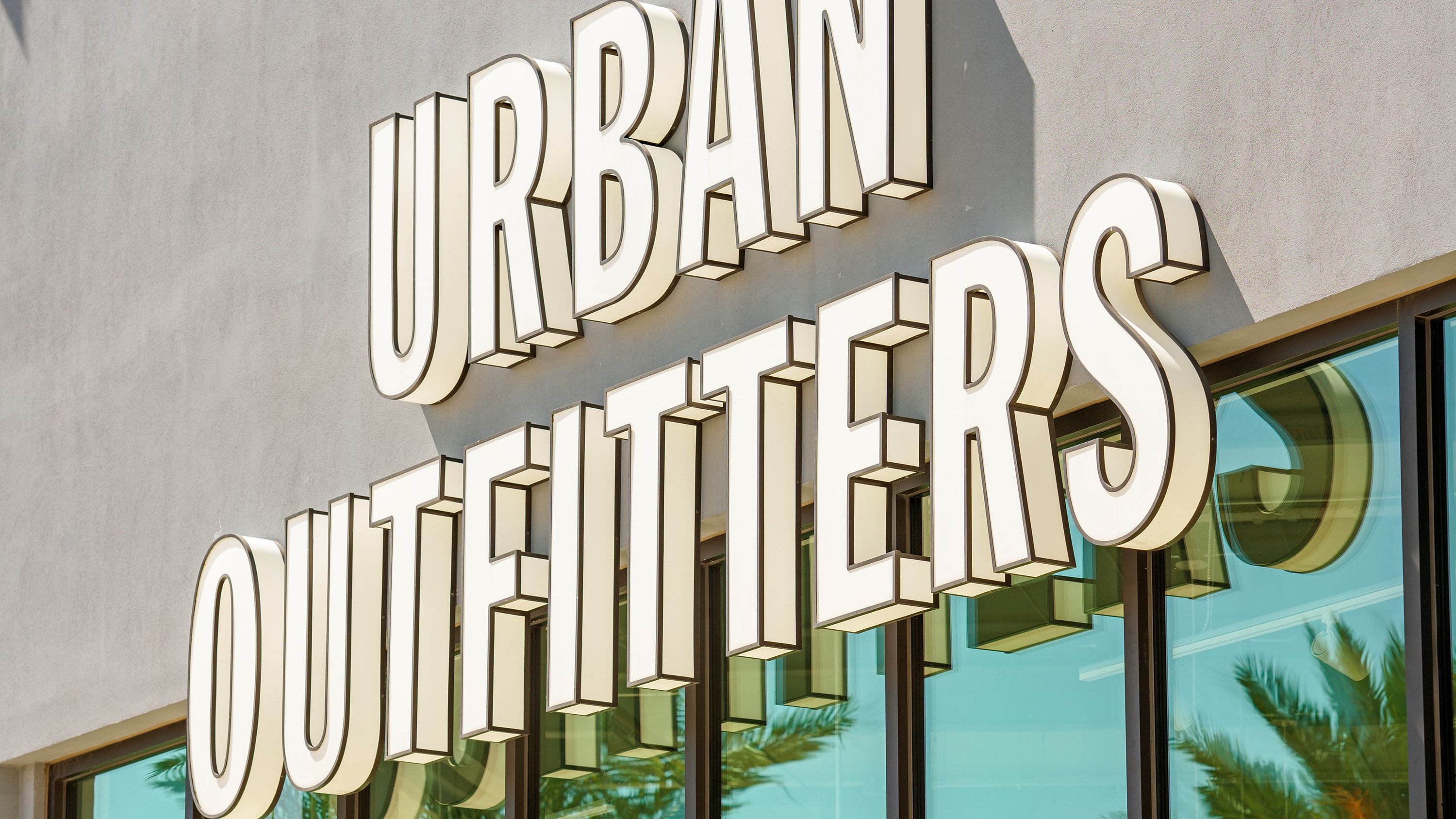 Urban-Outfitters-Aktie: Vom Hippie zum Milliardär