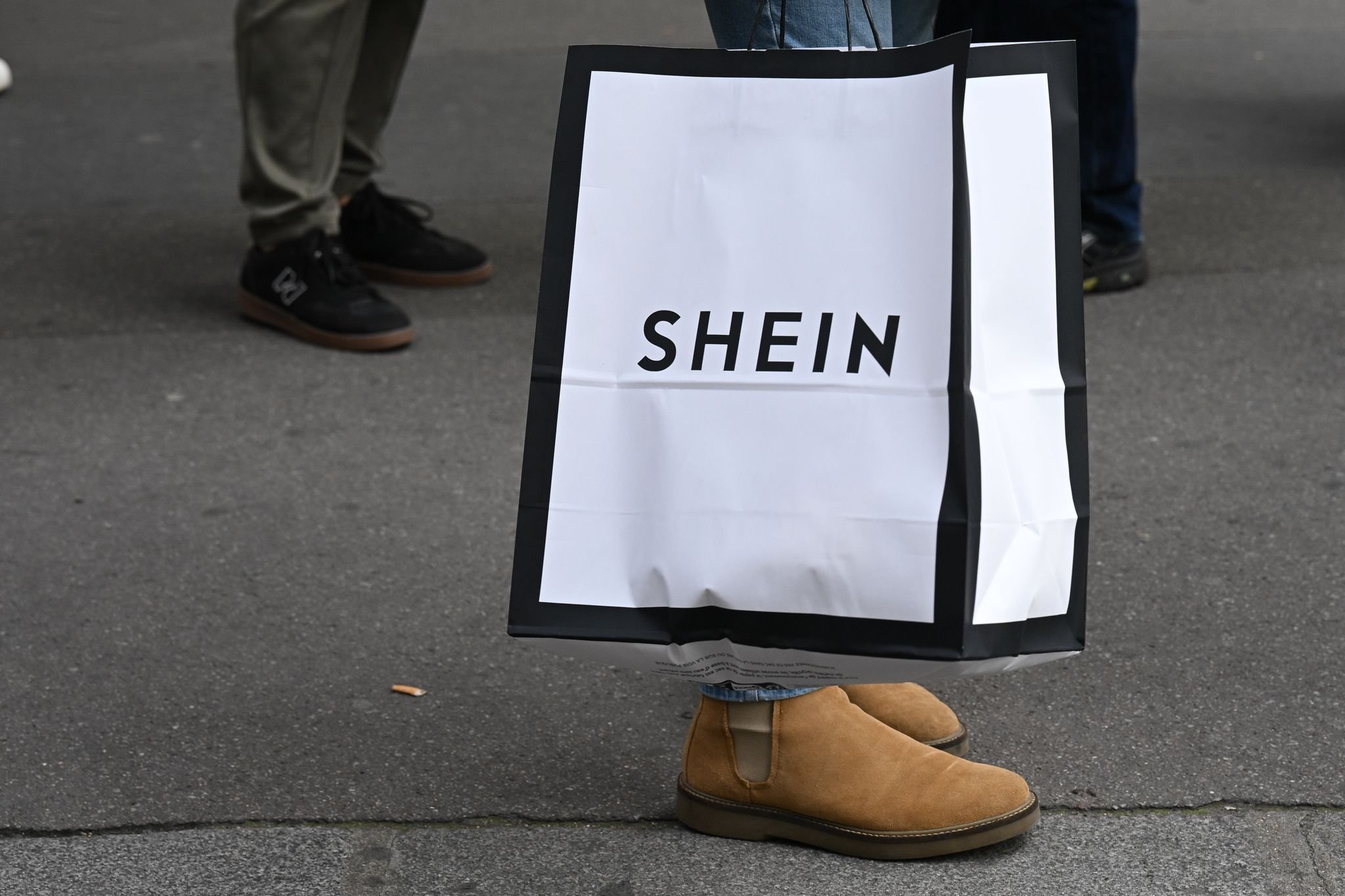 Shein: Kindliche Sexpuppen  EU-Kommission nimmt Online-Hndler ins Visier
