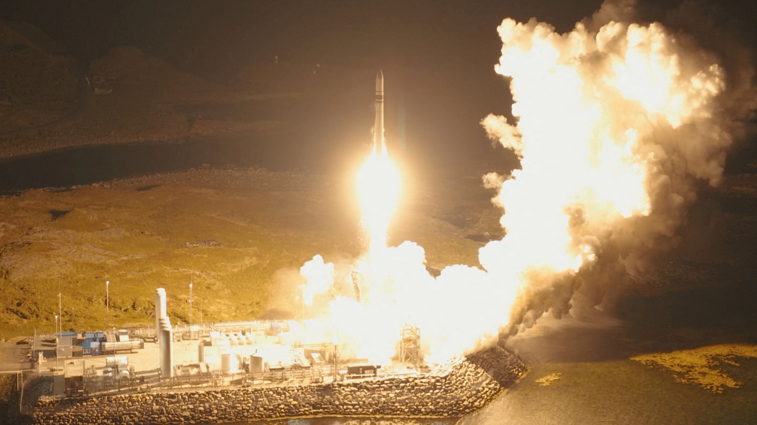 Isar Aerospace: Raumfahrt-Start-up aus Deutschland gelingt historischer ...