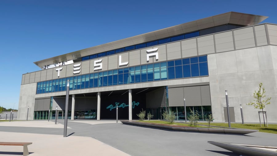 Autohersteller: Tesla-Verkäufe in  Deutschland ziehen wieder an