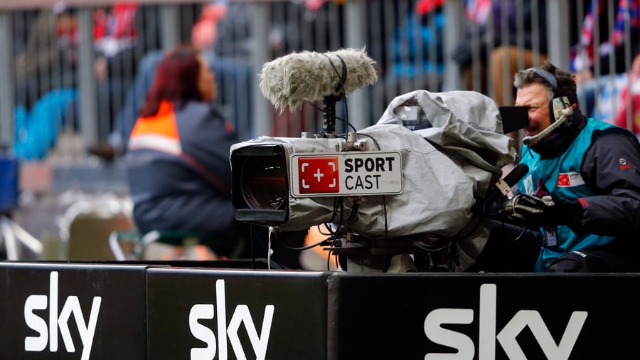 RTL kauft Sky: Was die Sky-Übernahme durch RTL für Fußball-Fans bedeutet