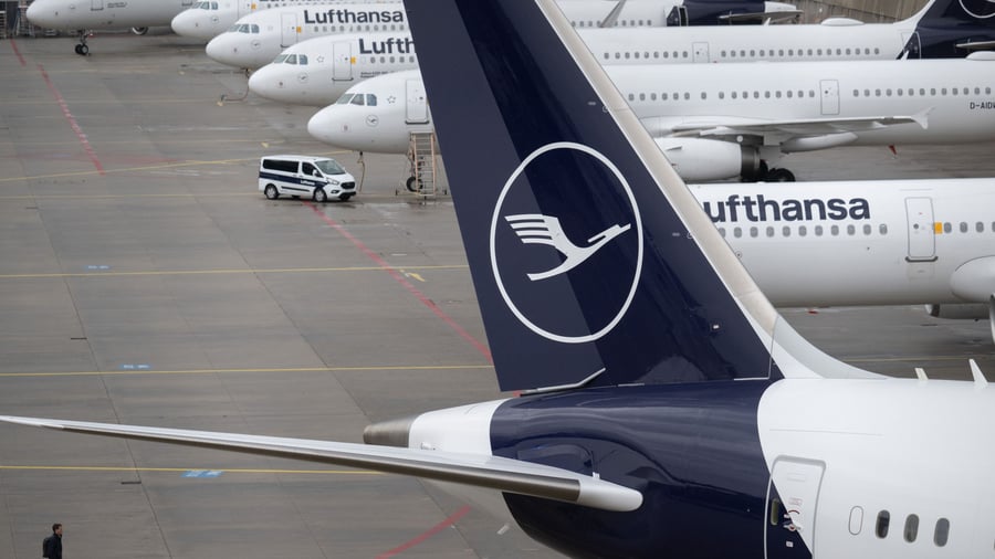 Streik: Lufthansa-Flugbegleiter streiken am Freitag