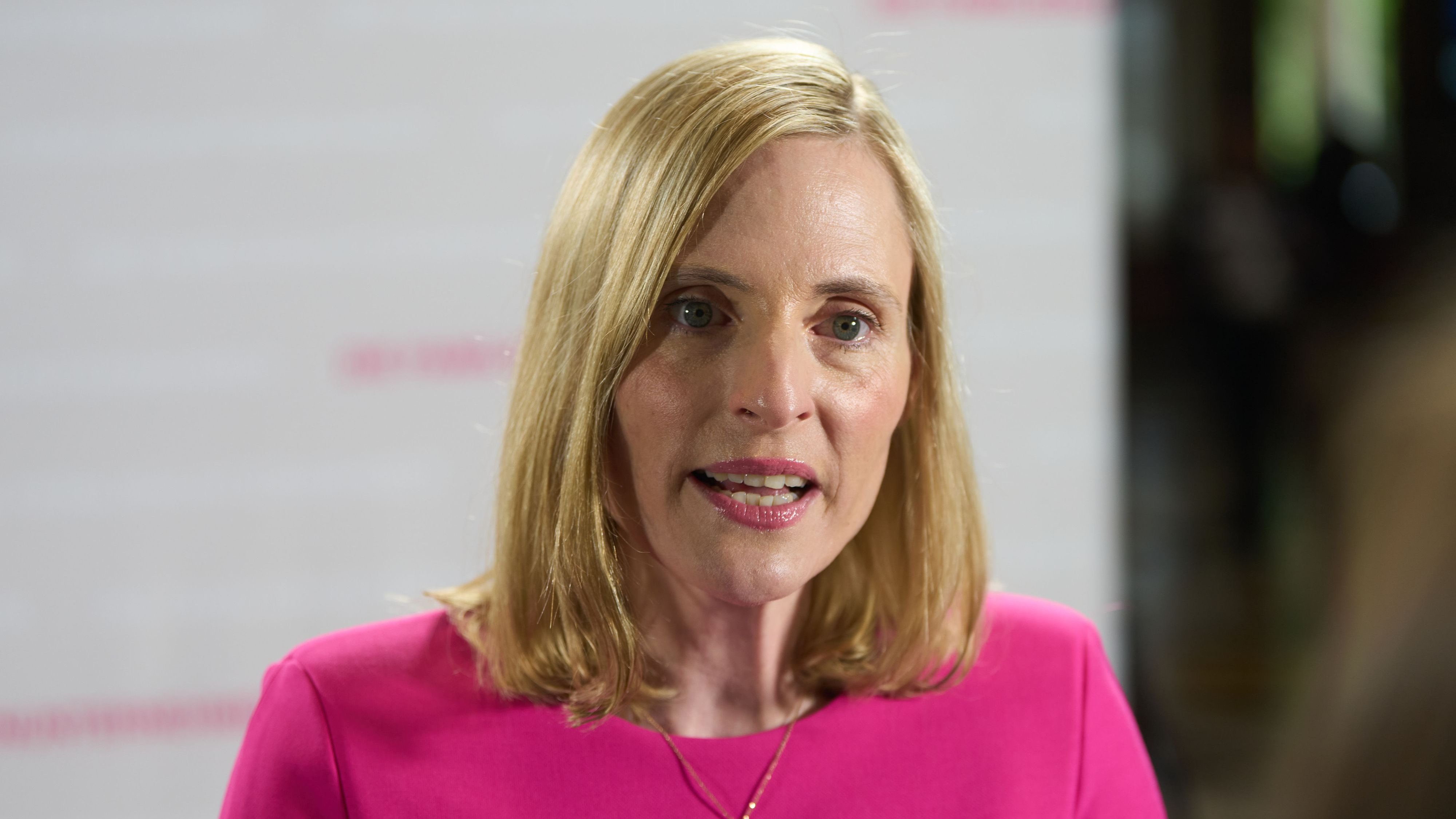 AfD und deutsche Wirtschaft: Familienunternehmer laden AfD ein – kein ...