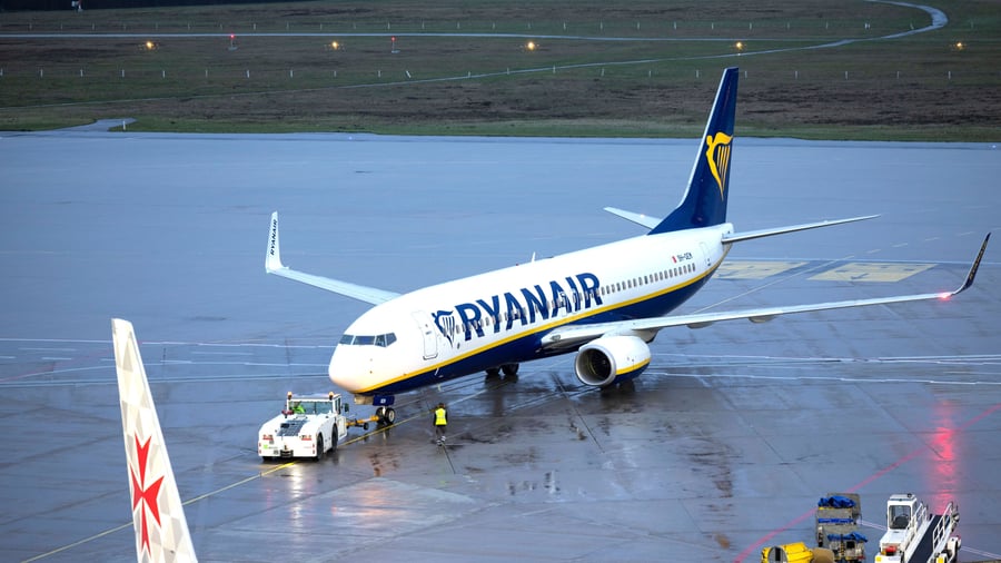 Airline : Ryanair kürzt Angebot in Deutschland um 800.000 Sitzplätze