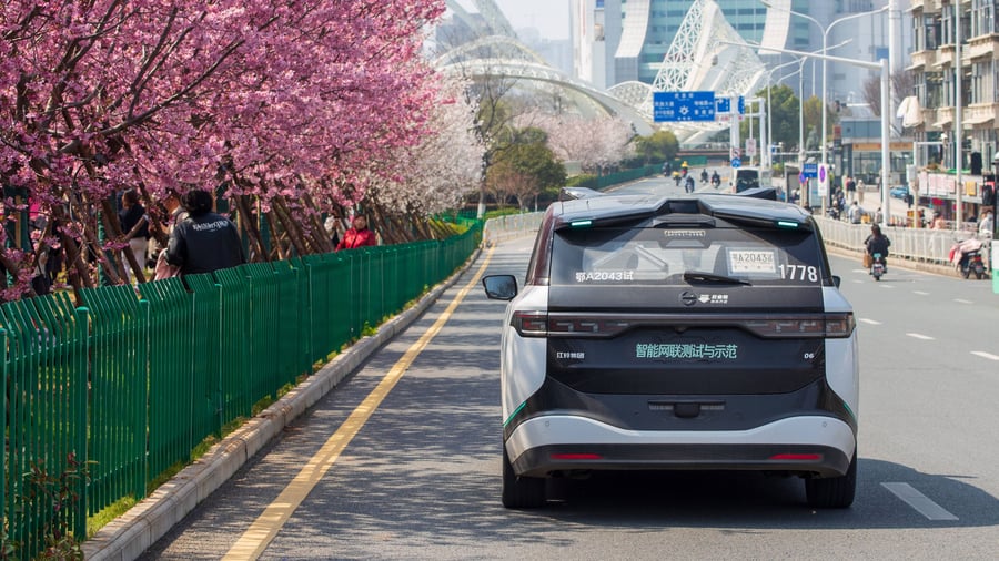 Autonom auf Erfolgskurs: Chinas Robotaxi-Offensive