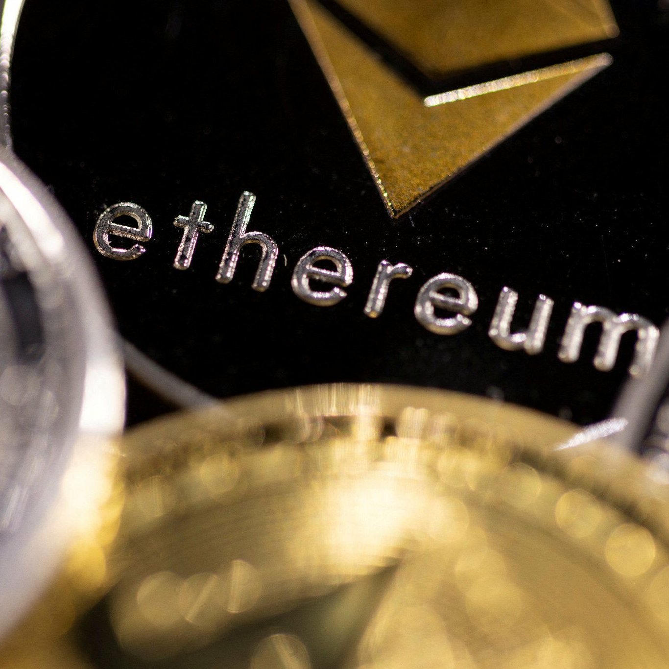 Ethereum-ETFs nach Zulassung: So profitieren Anleger
