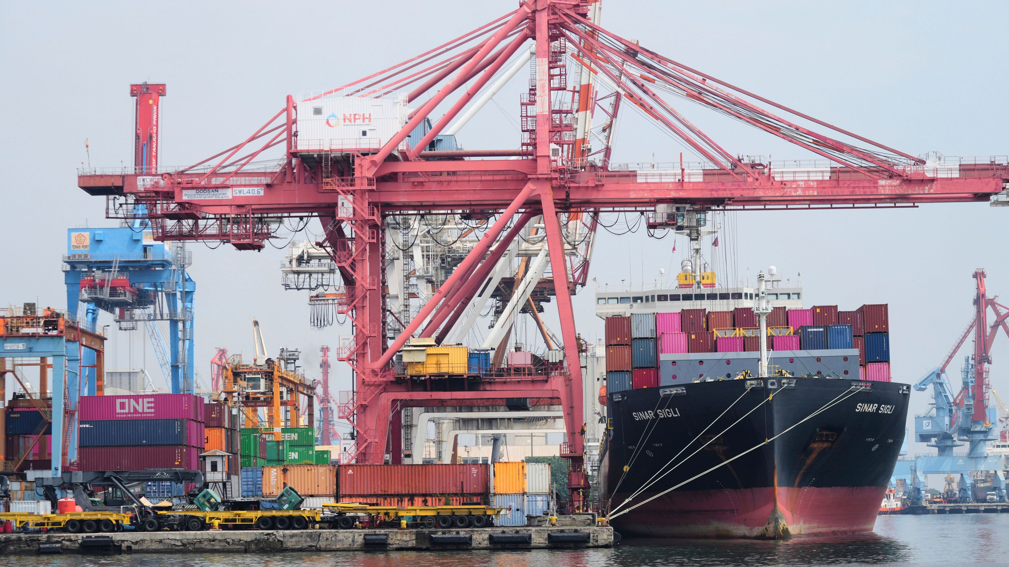 German Economy: IMF lowers forecasts for the global economy and Germany