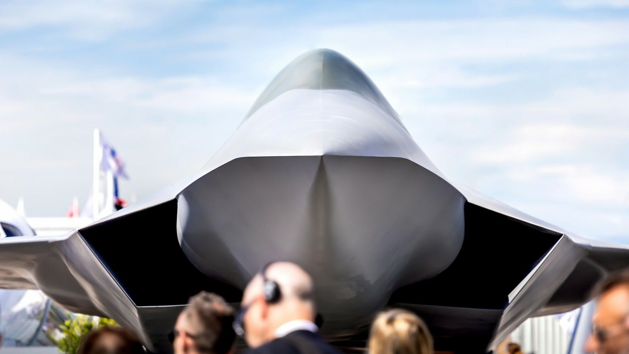 Deutsch-französischer Kampfjet vor dem Aus: Zu langsam, Herr Merz!