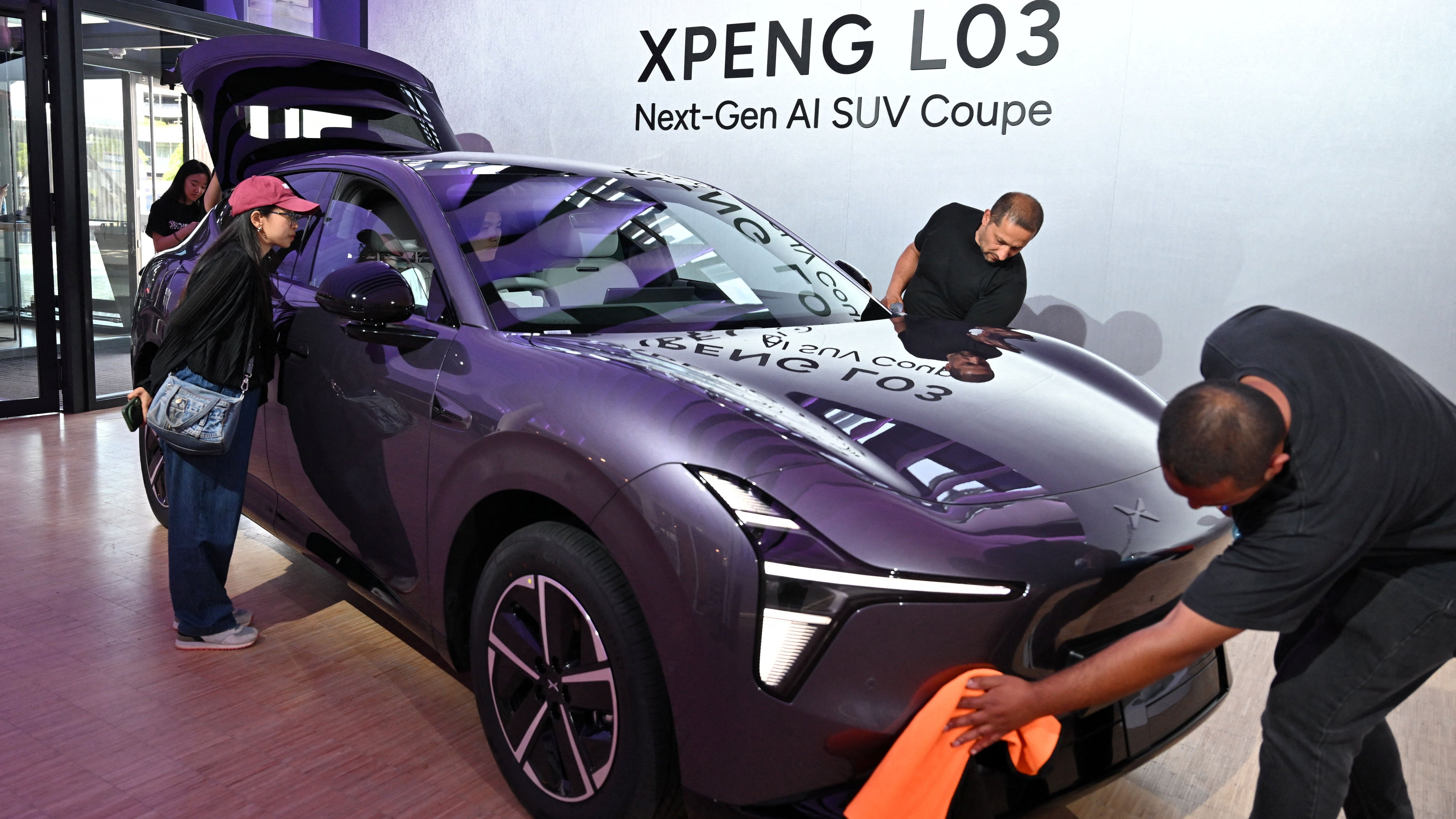 Xpeng Issues Unmissable Challenge to Chinese Automotive Industry