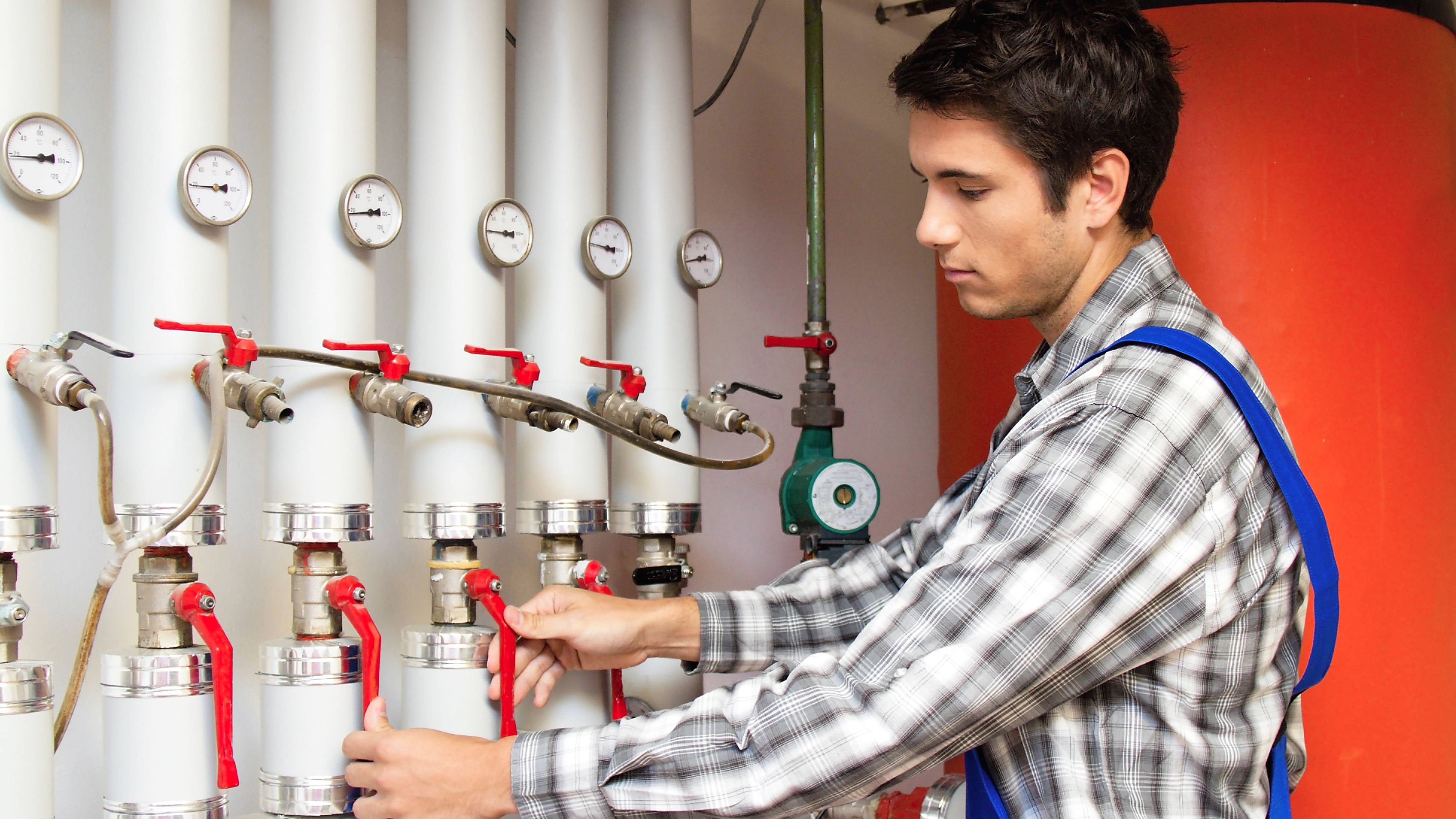 Heizungsgesetz: So sichern sich Hauseigentümer Zuschüsse und Steuervorteile beim Heizungstausch