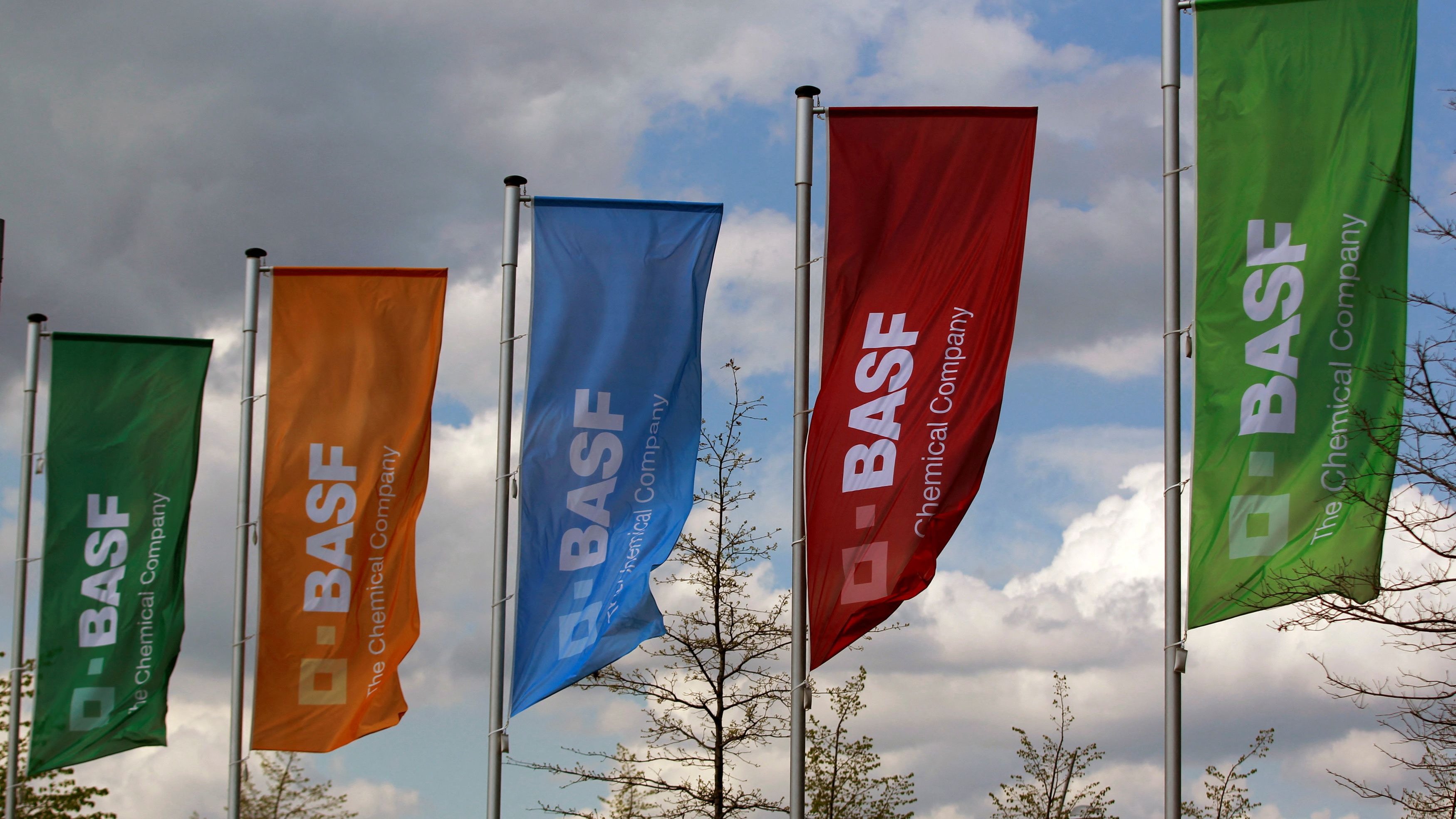 BASF steht offenbar vor Verkauf des Lack Geschäfts an US Finanzinvestor