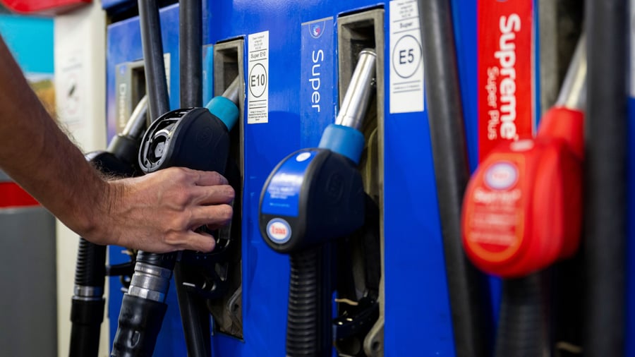 Benzin und Diesel: Tankrabatt drückt Benzinpreise vielerorts unter 2 Euro