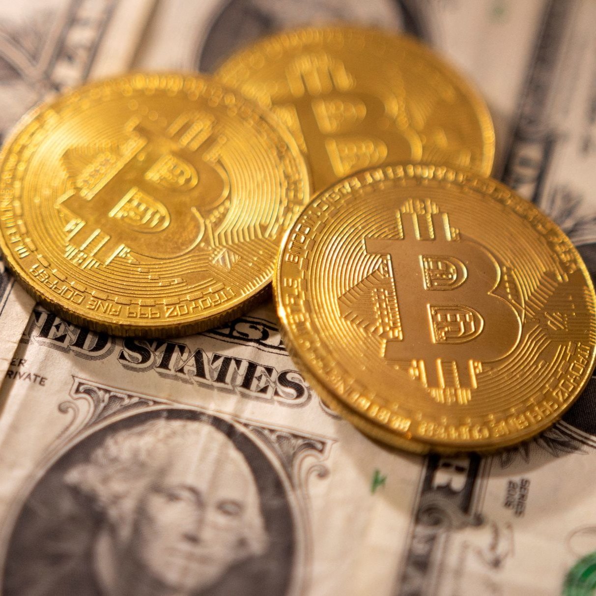 Bitcoin Steuer 2025: So versteuern Sie BTC-Gewinne richtig