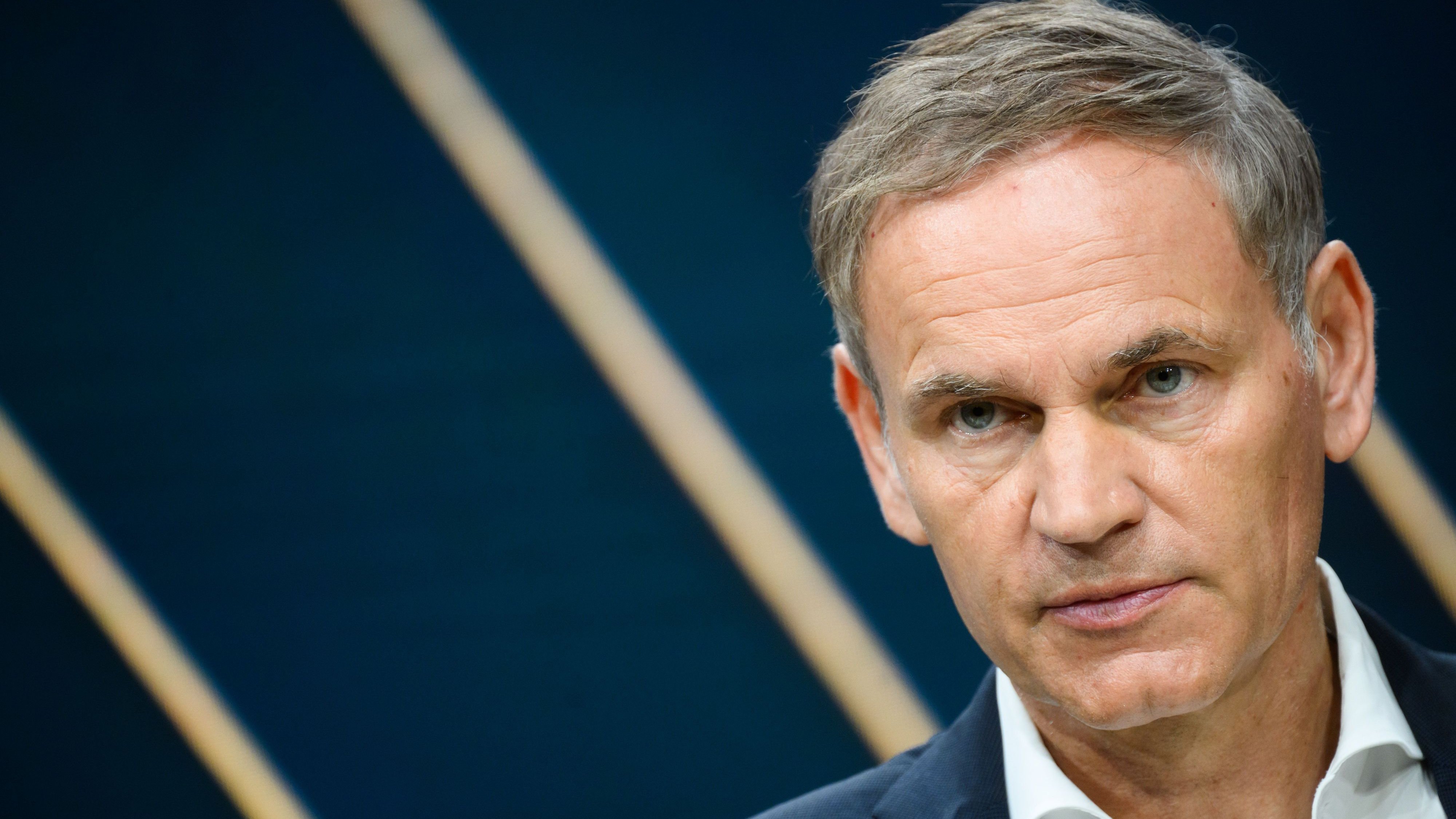 Porsche: Oliver Blume will Posten als Vorstandschef aufgeben 
