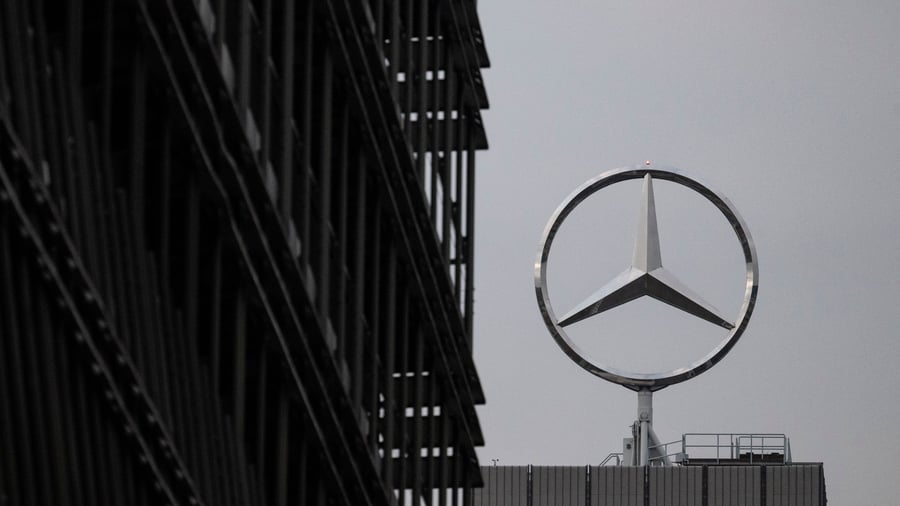 Autoindustrie: Mercedes droht Arbeitnehmern mit Werksschließung