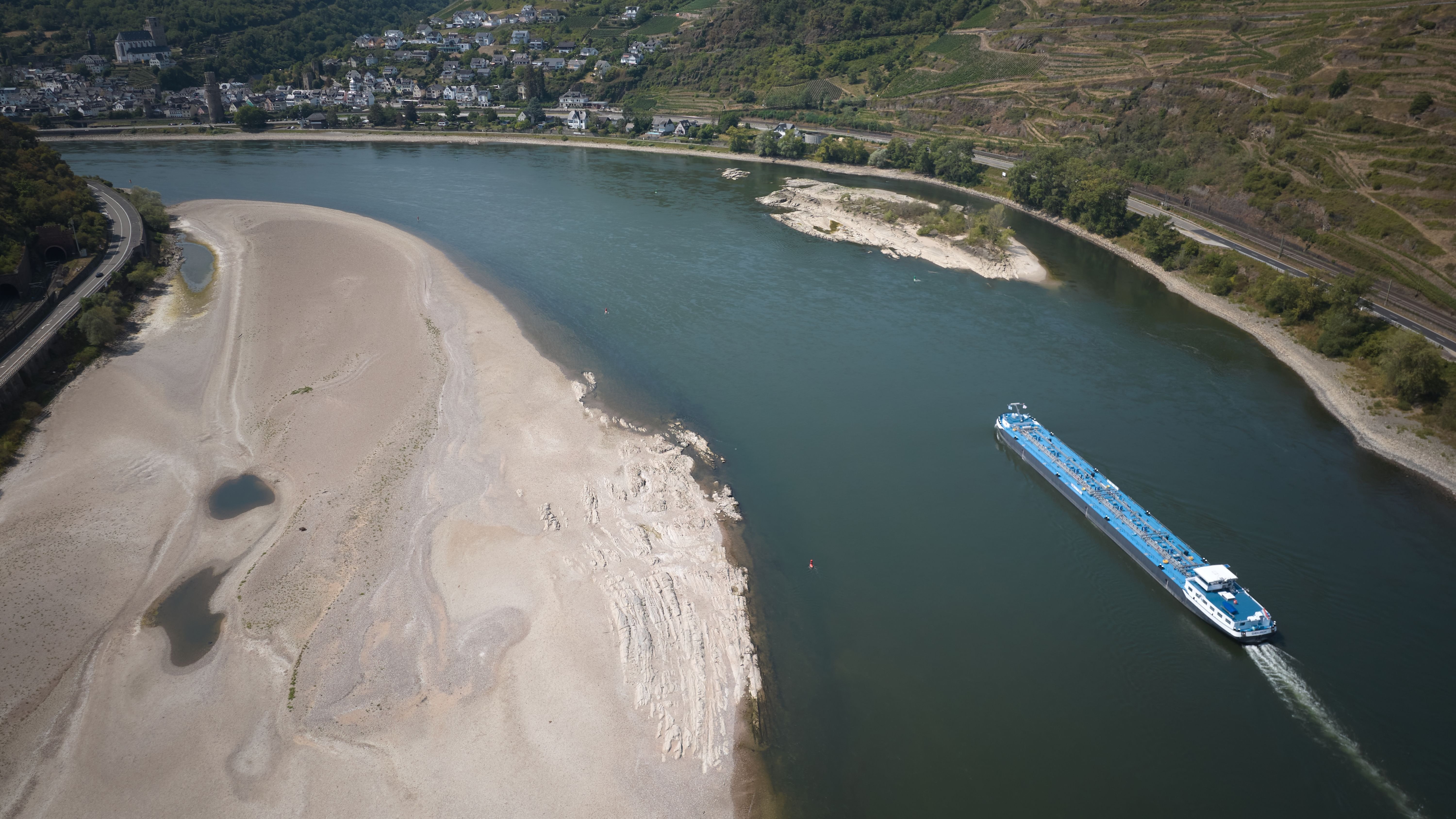 Niedrigwasser im Rhein: Die erste Probe für den neuen Verkehrsminister